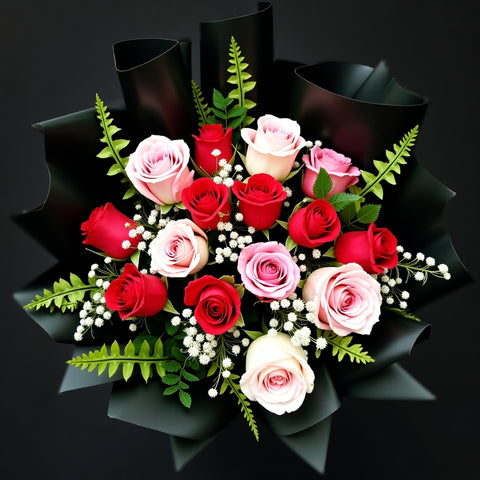 11 Mixed Roses Hand Bouquet