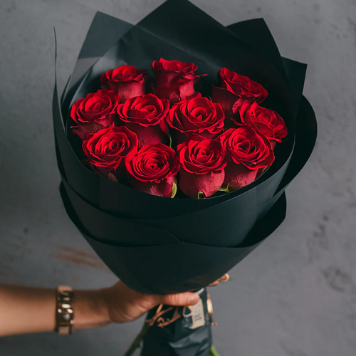 13 Roses Hand Bouquet