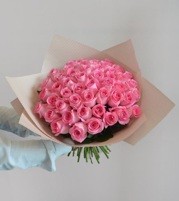 60 Pink Roses