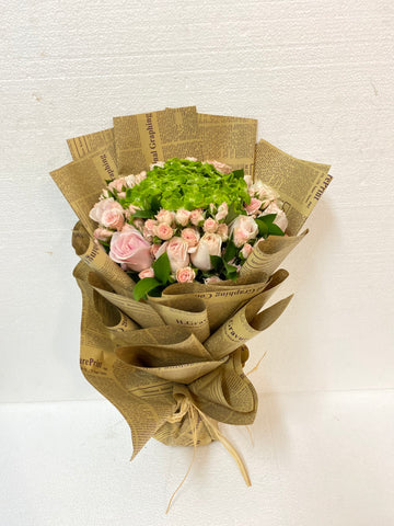 Peach Roses and Hydrangea