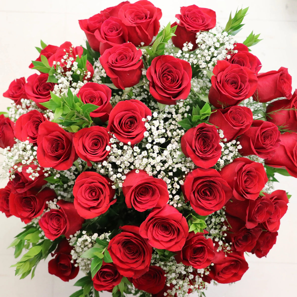 35 Red Roses Same Day Delivery Doha – Arabian Florist